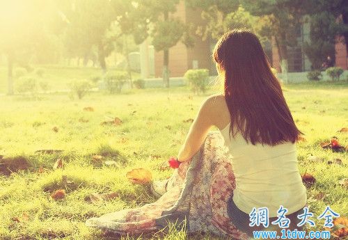 孤单意境女生图片